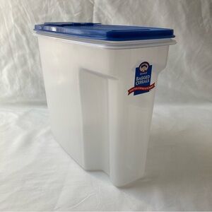 Rubbermaid Servin’ Saver Quaker Bagged Cereal 1.3 Gal Container Blue Pour Lid